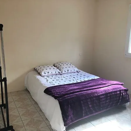 Villa Plein Pied Rez-de-chaussee+1 Avec Dependance *