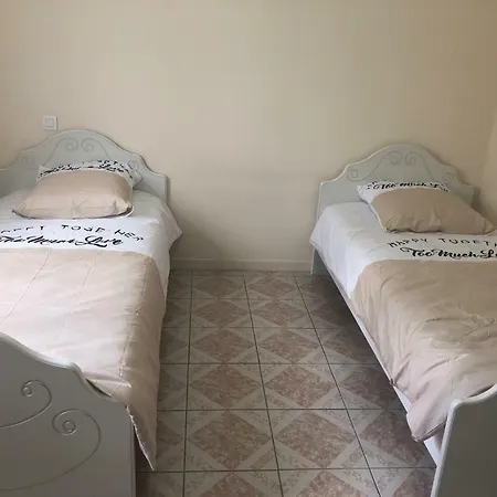 Plein Pied Rez-de-chaussee+1 Avec Dependance Villa Cenon